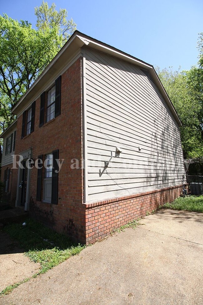 3434 Dungreen St in Memphis, TN - Building Photo - Building Photo