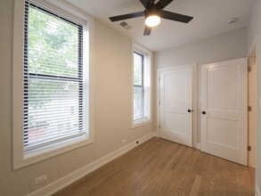 2057 W Dickens Ave, Unit 2N in Chicago, IL - Foto de edificio - Building Photo