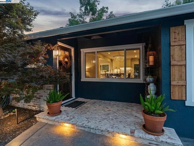 161 Maiden Ln in Danville, CA - Building Photo - Building Photo