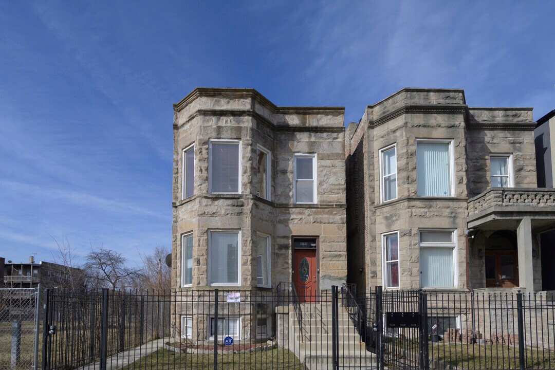 6550 S Drexel Ave in Chicago, IL - Building Photo