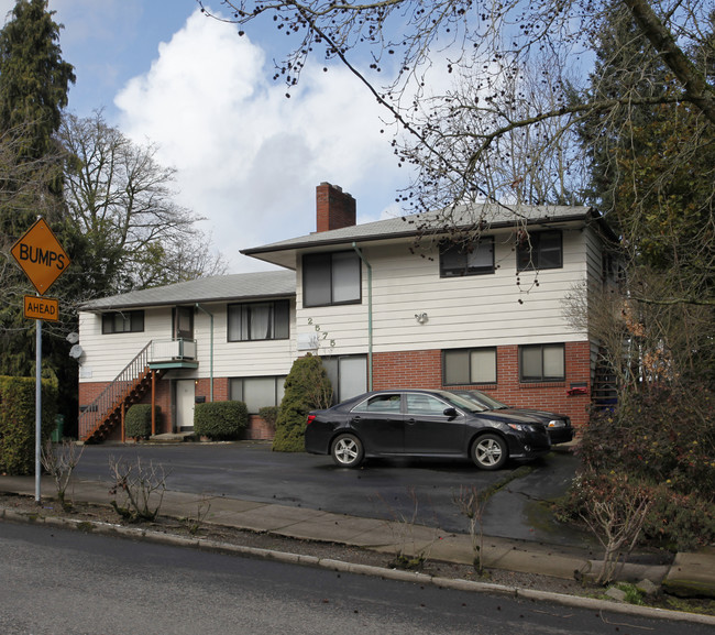 2575 NW Lovejoy St in Portland, OR - Building Photo - Building Photo