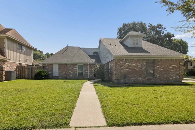 property at 6915 La Mirada Dr