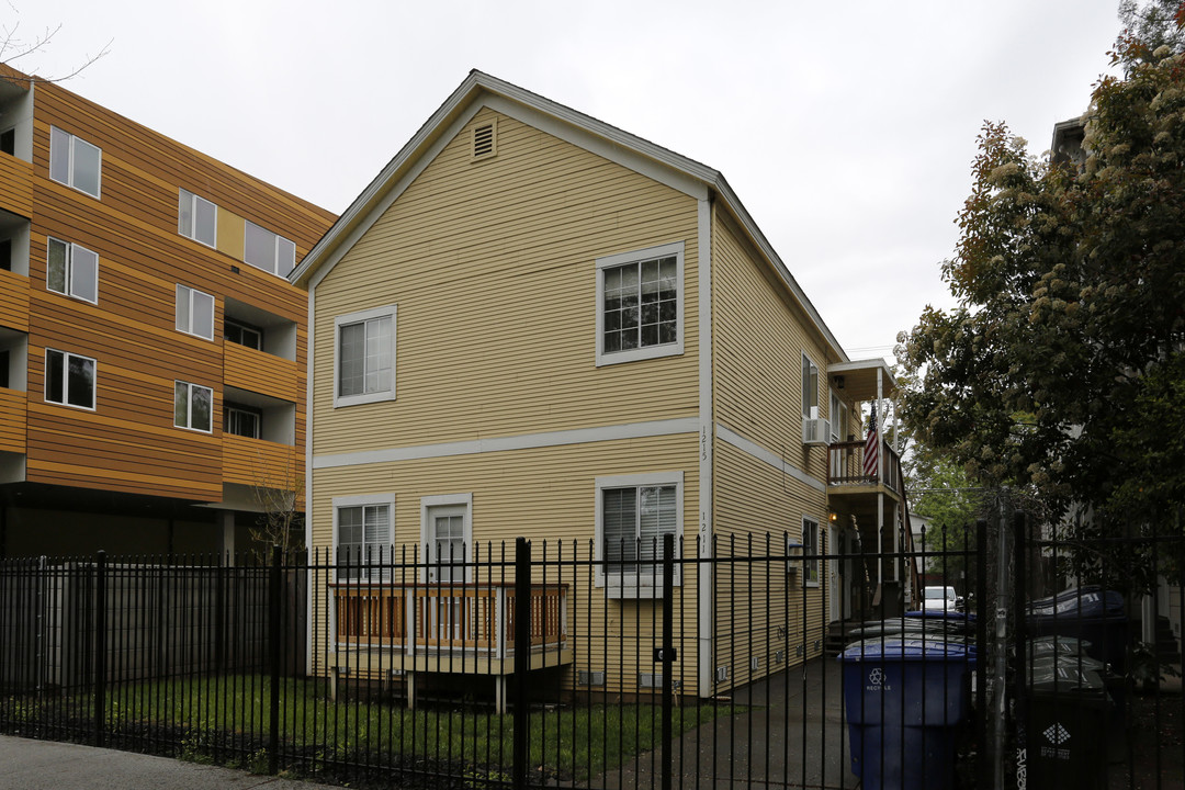 1211 E St in Sacramento, CA - Building Photo