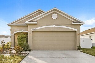 2298 Canyon Breeze Ave in Kissimmee, FL - Building Photo