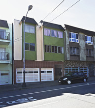 1560 Geneva Ave in San Francisco, CA - Foto de edificio - Building Photo