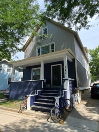 117 N Bedford St in Madison, WI - Foto de edificio