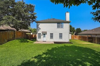 809 Barefoot Cove in Round Rock, TX - Building Photo - Building Photo