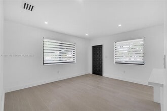 1293 SW 22nd Ave in Miami, FL - Building Photo - Building Photo