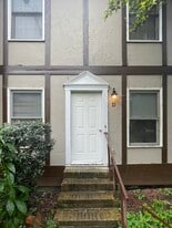 129 Arcadia Ln, Unit D in Oak Ridge, TN - Building Photo
