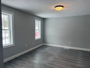 17 Kashmirs Way in Middleboro, MA - Building Photo - Building Photo