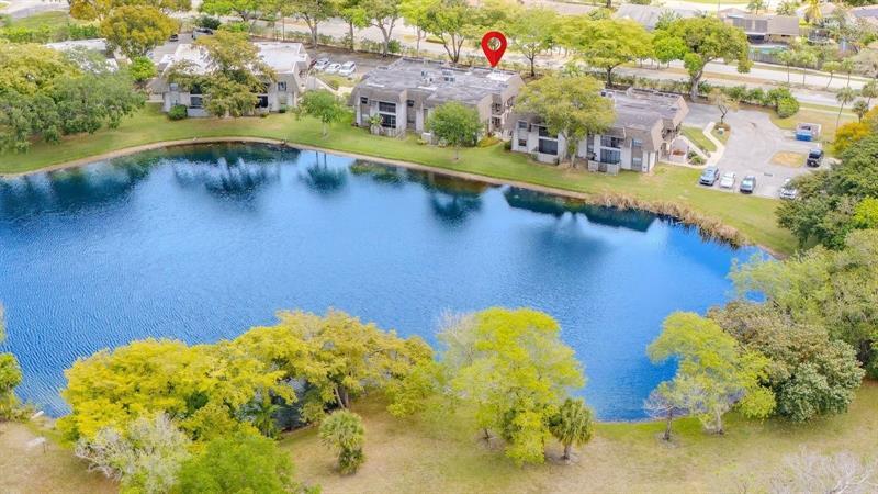 3521 NW 94th Ave in Sunrise, FL - Building Photo