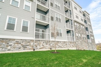 2 Stratton Dr, Unit 2 in Woburn, MA - Building Photo - Building Photo