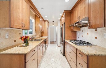 2610 Walnut Blvd in Walnut Creek, CA - Building Photo - Building Photo