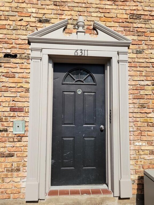 6311 Fondren Rd Photo