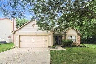 11853 E Michigan St in Indianapolis, IN - Building Photo