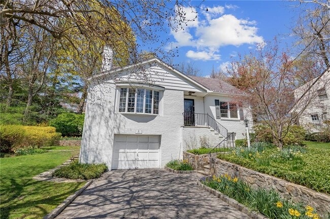 property at 6 Wildway