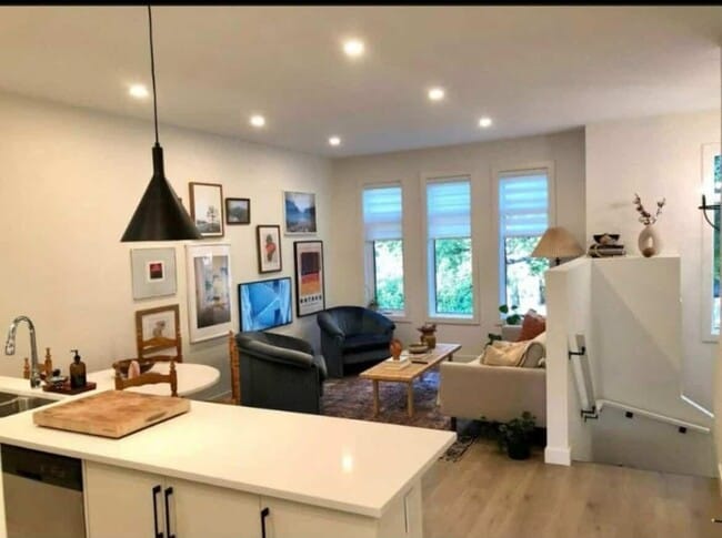 property at 464A Centennial St