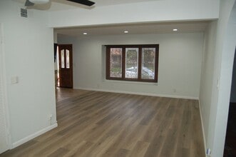 211 Tanforan Ln in Pomona, CA - Building Photo - Building Photo