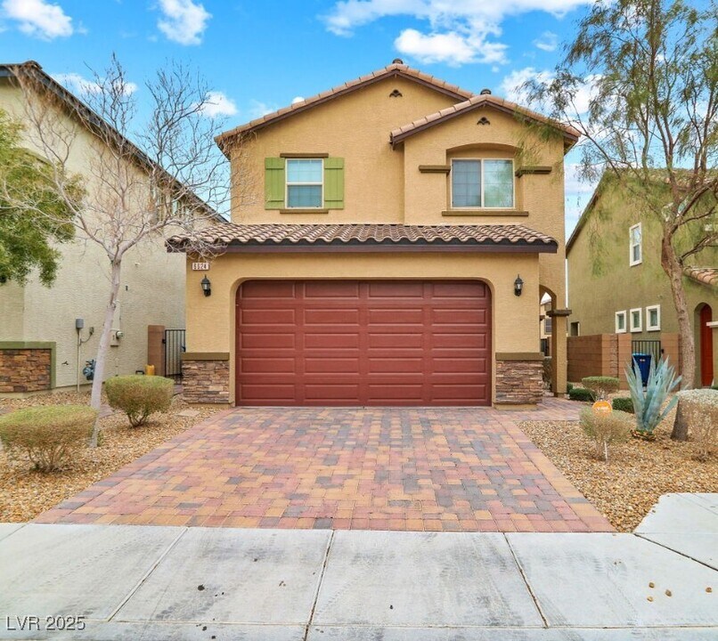 6624 Salt Pond Bay St in Las Vegas, NV - Building Photo