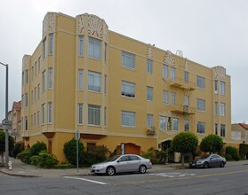 1580 Beach St in San Francisco, CA - Building Photo - Building Photo