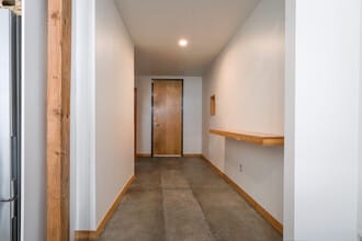 2323 Magnolia St, Unit Suite 6 in Oakland, CA - Foto de edificio - Building Photo