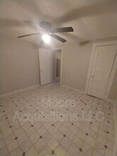 1811 Nowlin St in Longview, TX - Building Photo - Building Photo