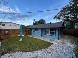 311 S K St in Lake Worth Beach, FL - Building Photo