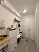 110 Marine Parade Dr in Toronto, ON - Building Photo - Building Photo