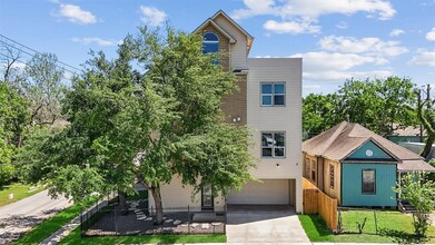 210 Cordell St in Houston, TX - Building Photo - Building Photo