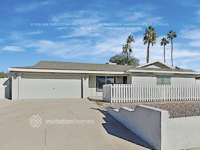 property at 1892 E Ellis Dr