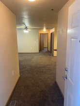 828 N Gurley Ave, Unit 100 in Gillette, WY - Building Photo - Building Photo