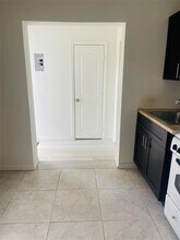 11361 NW 32nd Pl in Sunrise, FL - Foto de edificio - Building Photo