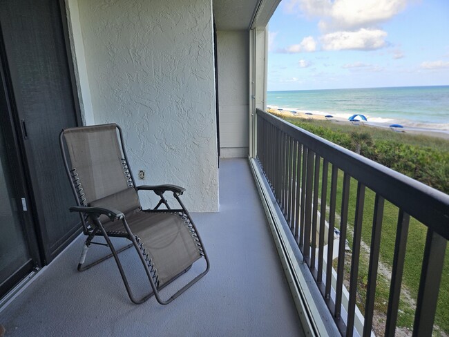10680 S Ocean Dr in Jensen Beach, FL - Building Photo - Building Photo