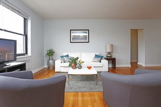 Chatham Park Village-Cooperative (Membership) in Chicago, IL - Foto de edificio - Interior Photo