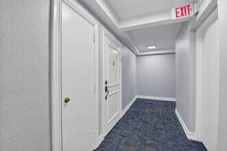 7754 Lakeside Blvd in Boca Raton, FL - Building Photo - Building Photo