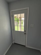 4818 Lake Road, Unit A in Killeen, TX - Foto de edificio - Building Photo