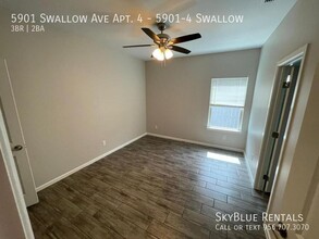 5901 Swallow Ave in Palmhurst, TX - Building Photo - Building Photo