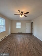 1022 Fox Chase Rd in Jenkintown, PA - Building Photo - Building Photo