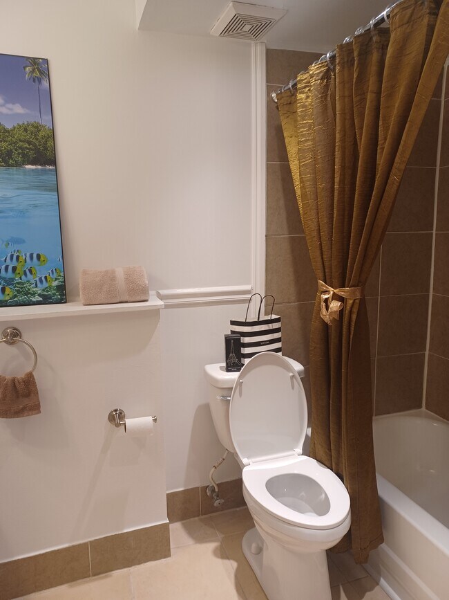 7839 Hidden Creek Way Rentals in Stoney Beach, MD