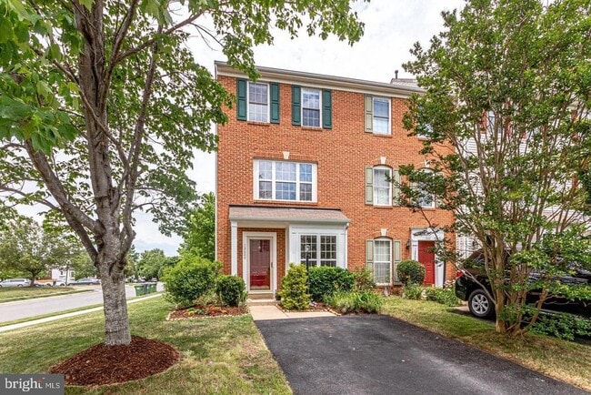 property at 13600 Rumsey Ct