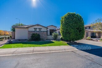 2741 E Yellowstone Pl in Chandler, AZ - Building Photo - Building Photo