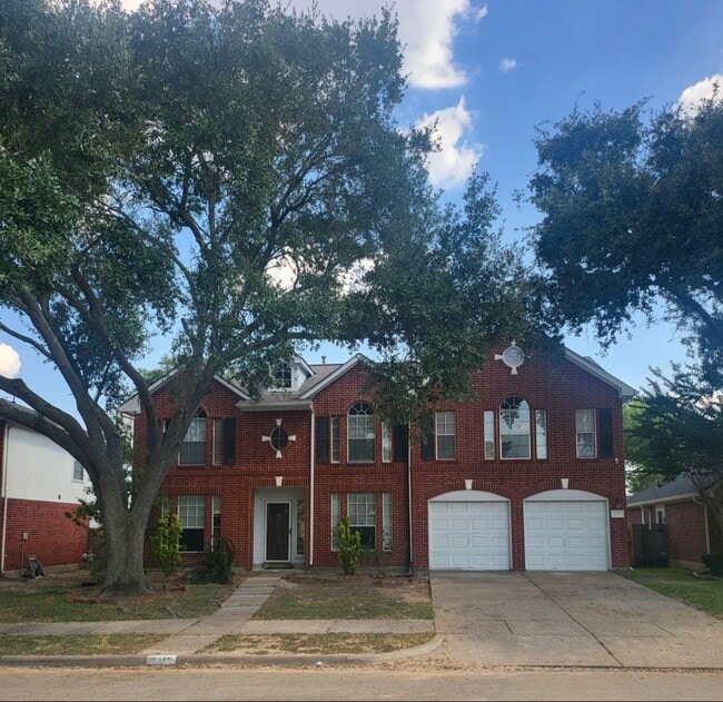 8319 Adler Lake Dr