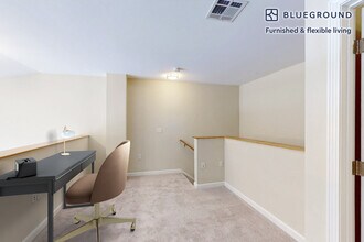 1000 Bay Dr in Marlborough, MA - Building Photo - Building Photo