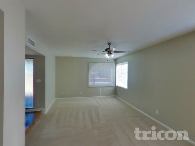 6317 W Desert Hills Dr in Glendale, AZ - Building Photo - Building Photo