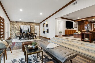 119 Vicinity Trail in Spicewood, TX - Building Photo - Building Photo
