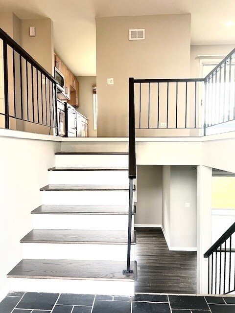 136 Lilac Ln in Buffalo Grove, IL - Building Photo - Building Photo