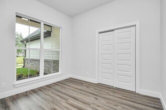 12613 La Salle River Rd in Montgomery, TX - Building Photo - Building Photo