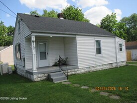 2220 Parkwood Rd in Louisville, KY - Building Photo