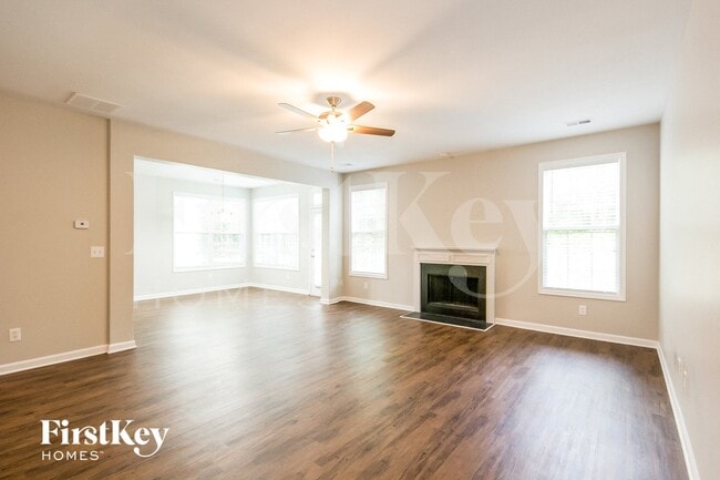 5779 Chatham Cir NW in Norcross, GA - Foto de edificio - Building Photo