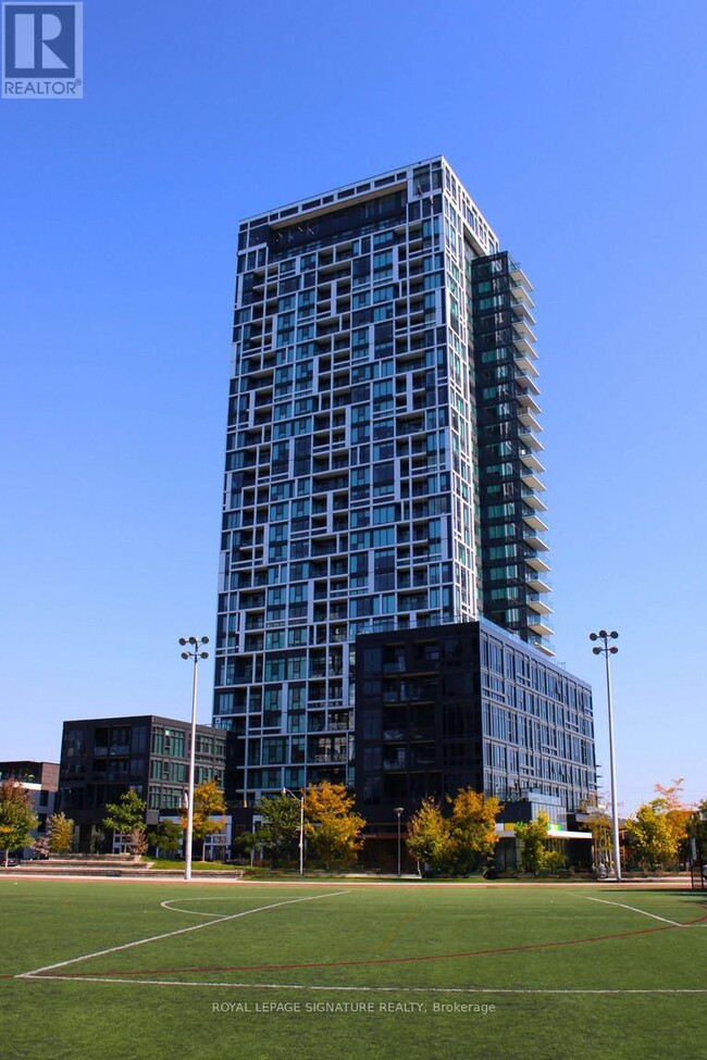 property at 25 Nicholas Ave